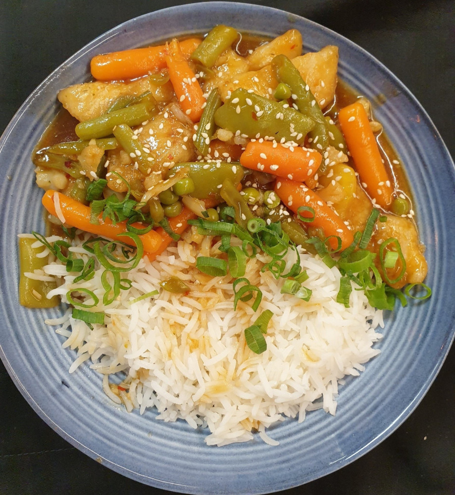 Lounge25, kavinė-baras, MB „Justara“