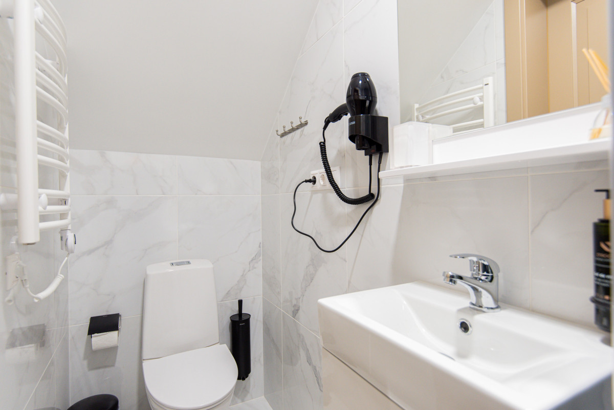 Palangos grafų lankos, MB