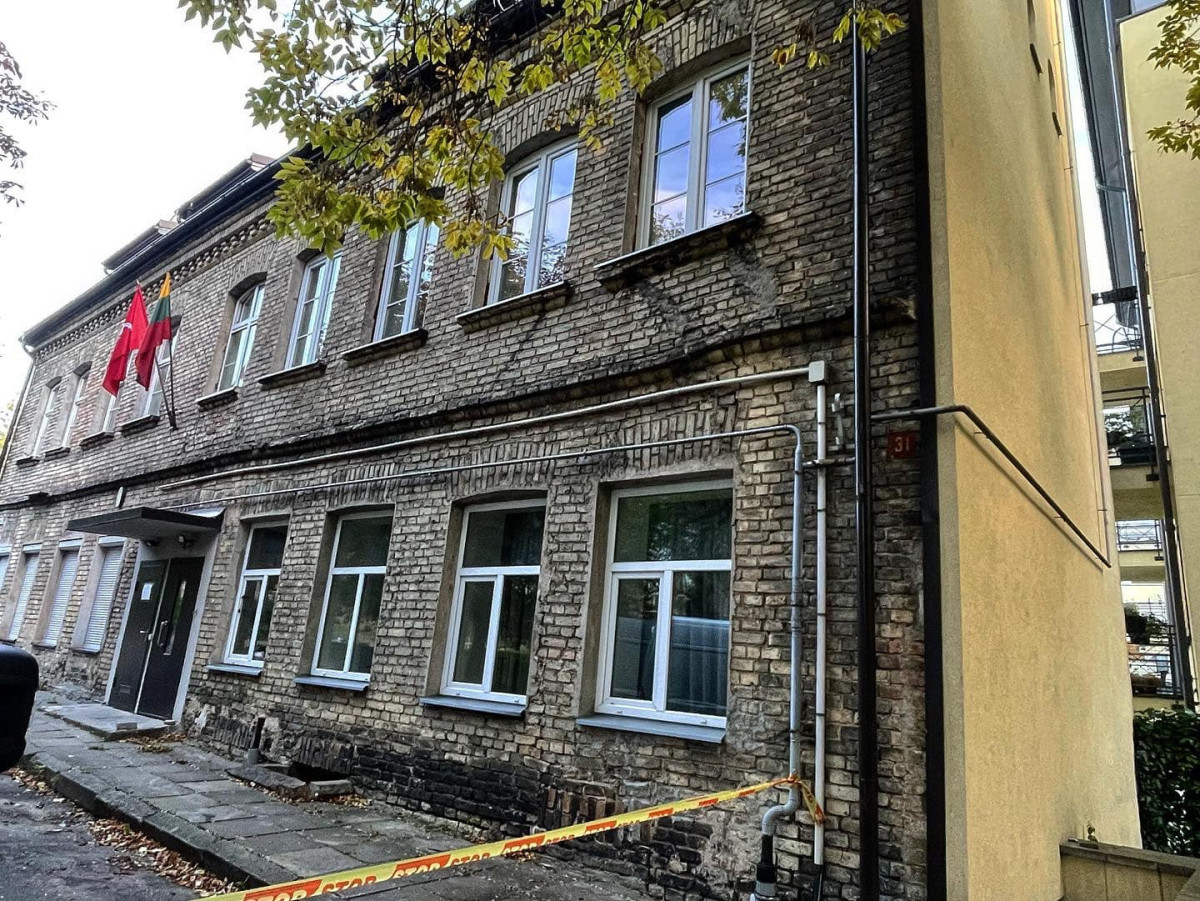 Balsmėja, MB