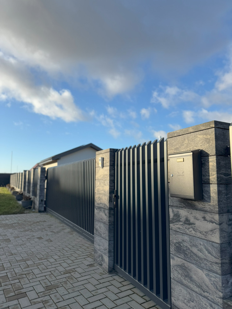 Pajūrio tvoros, UAB