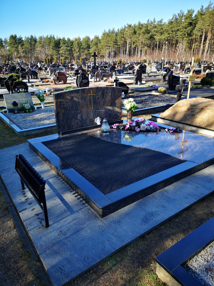 AR paminklai, A. Ramaškos IVV