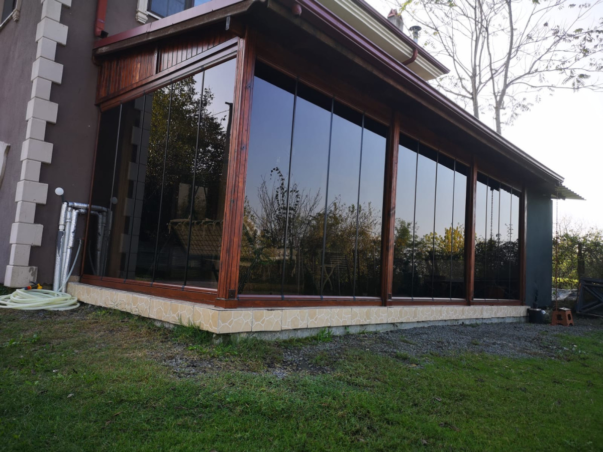 Westallium, MB „D&G namai“