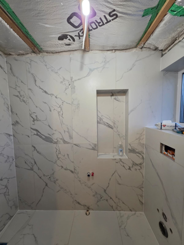 Gipsas ir kartonas, MB