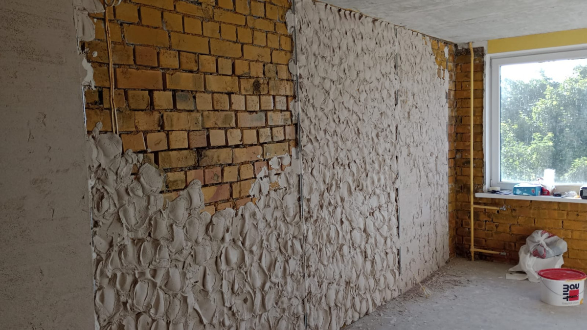 Gipsas ir kartonas, MB