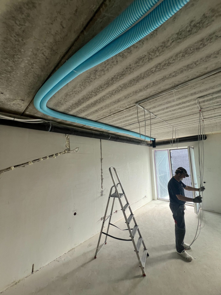 Gipsas ir kartonas, MB