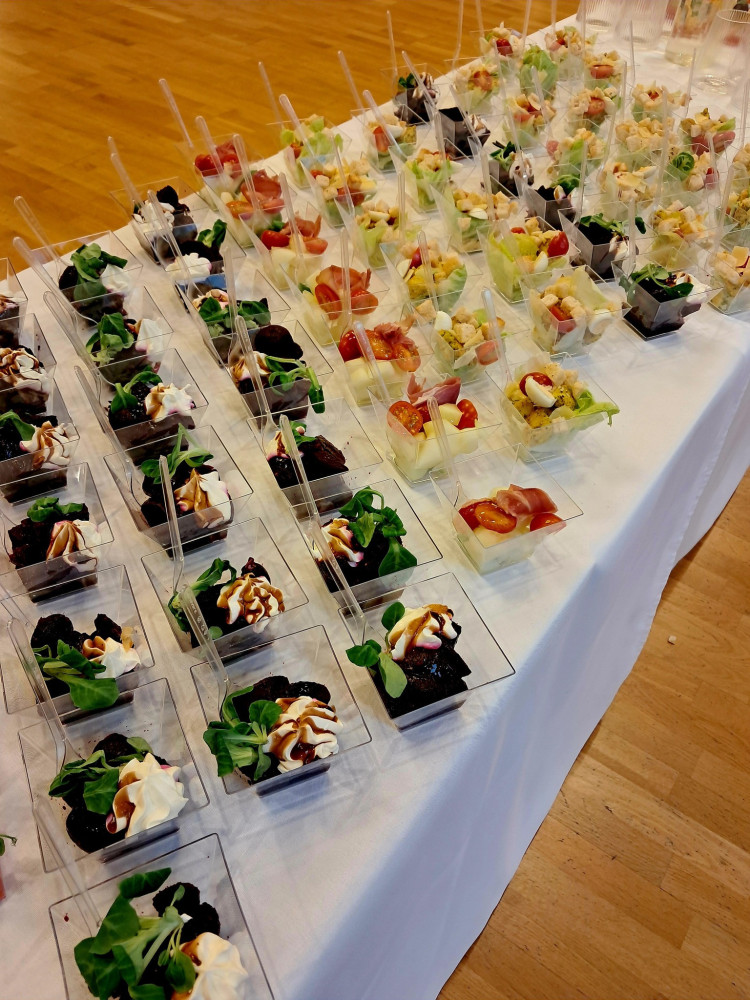 Molėtų pobūviai, UAB