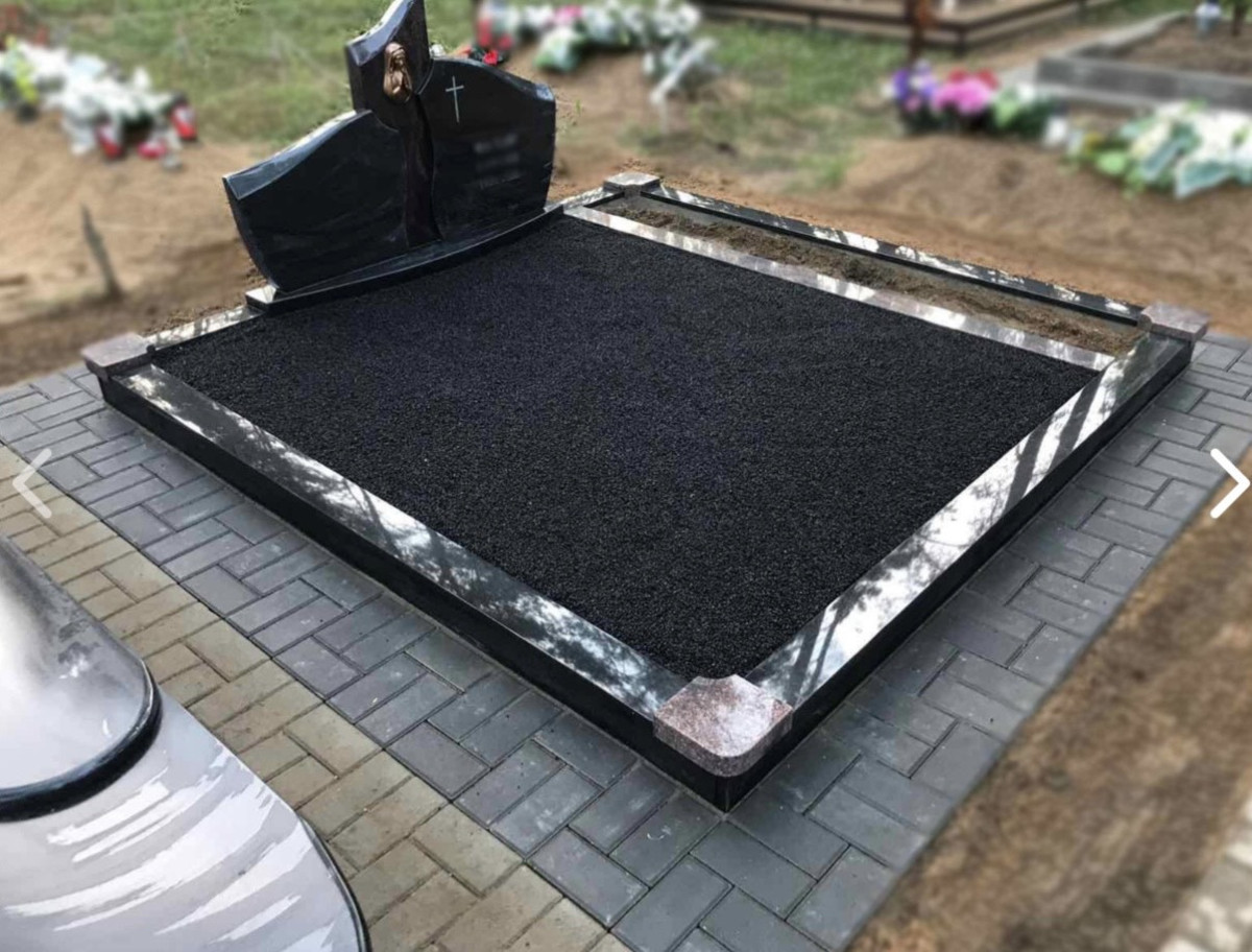 Sostinės paminklai