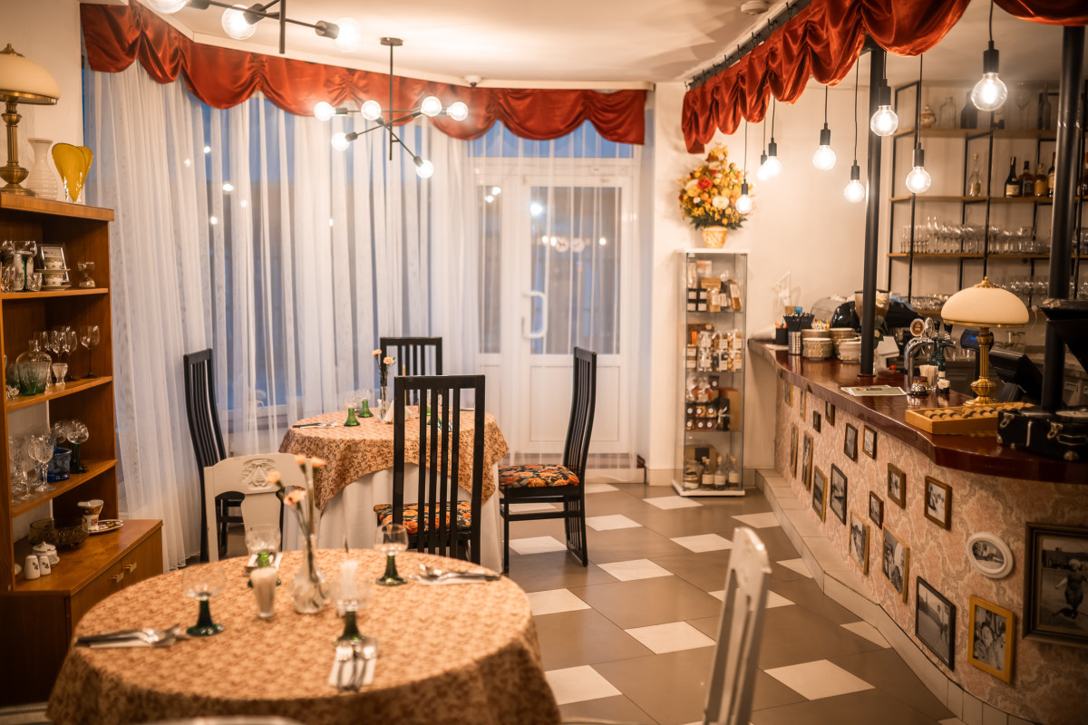 Močiučių restoranas - Puntukas, UAB „Roko virtuvė“