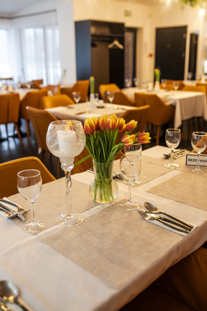 Domi, restoranas, UAB "Roko virtuvė"