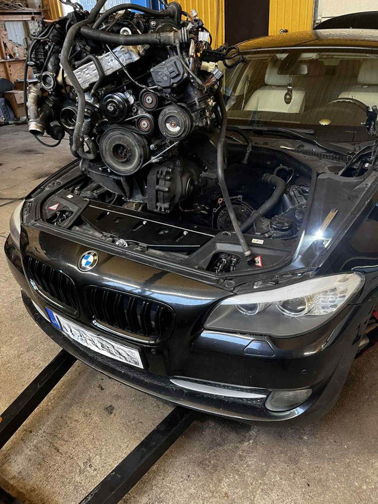 Autoservisas pas Deivį, MB