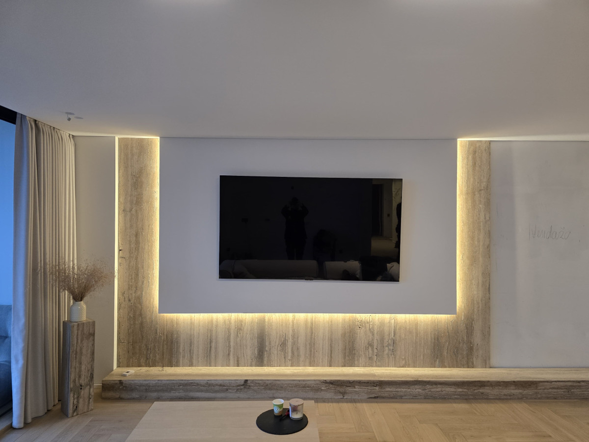 Akmens standartas, MB