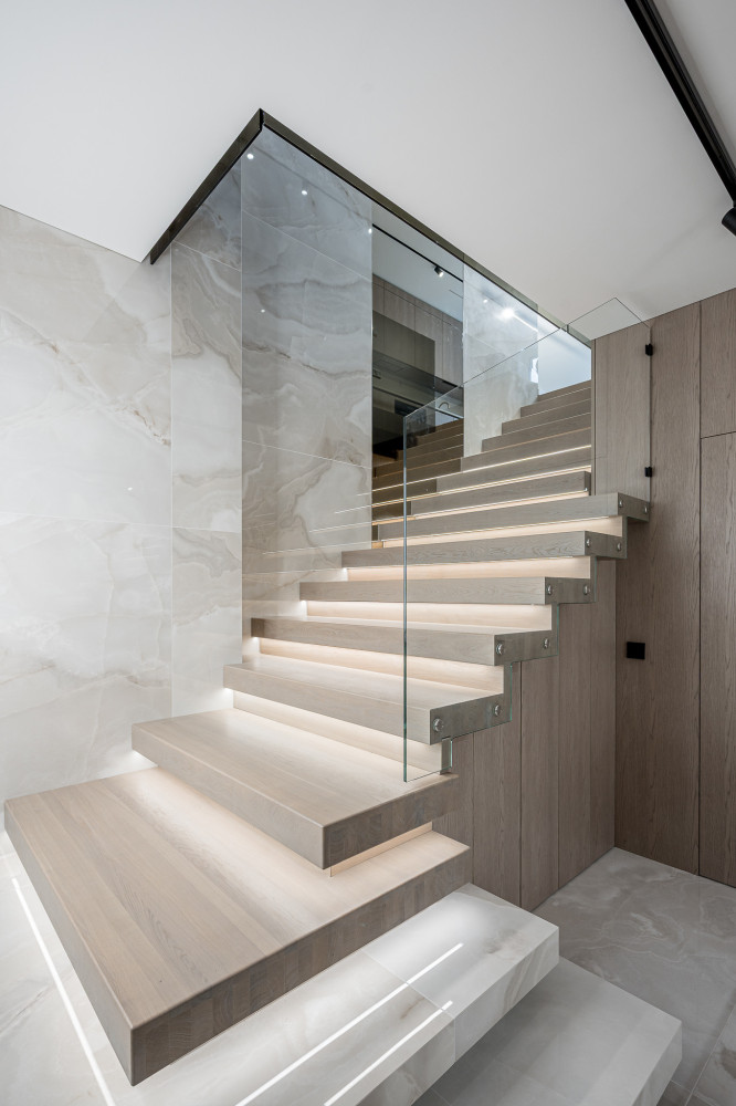 Apdailos Džiazas, MB