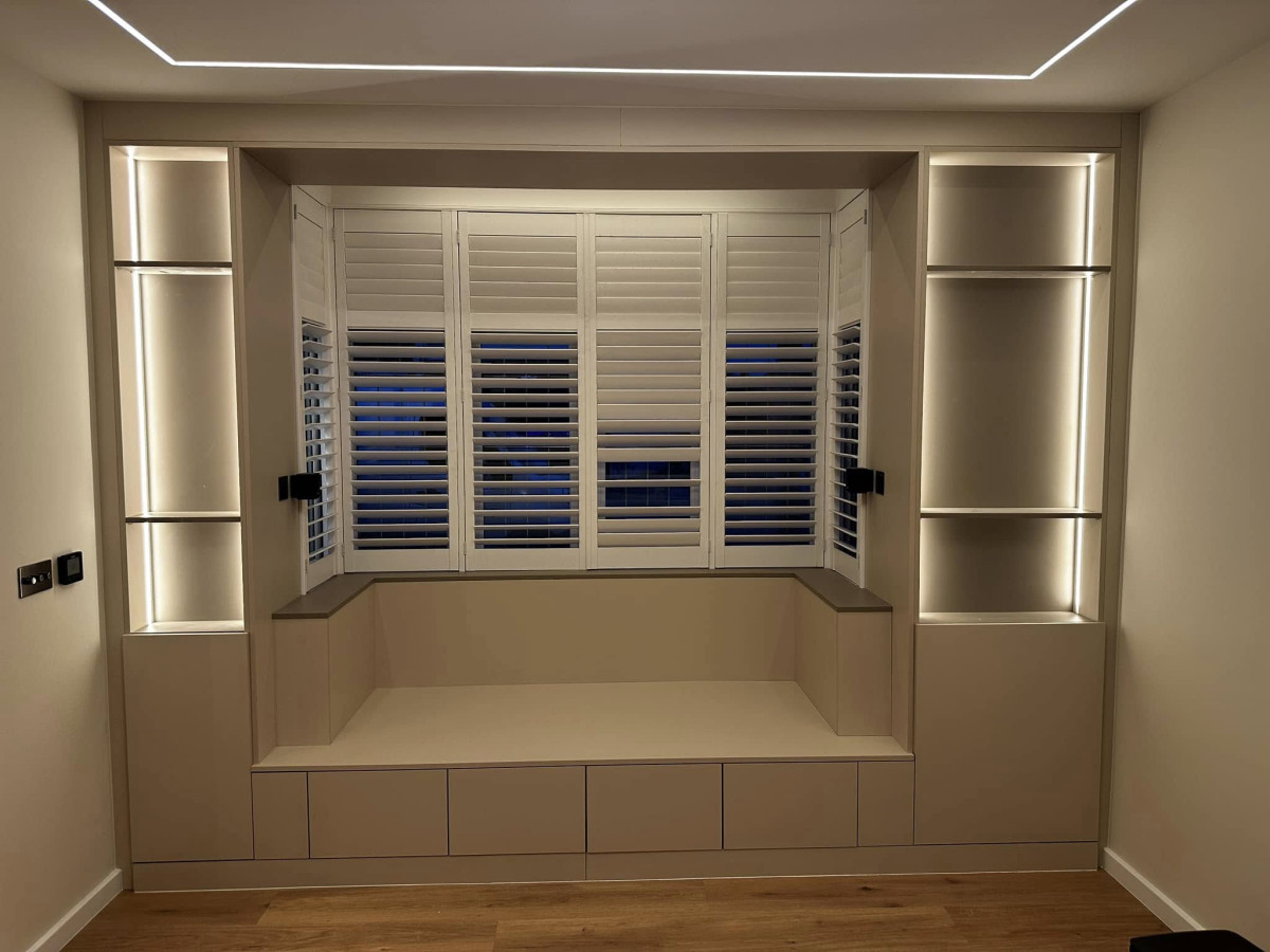 Balajano slėnio baldai, MB