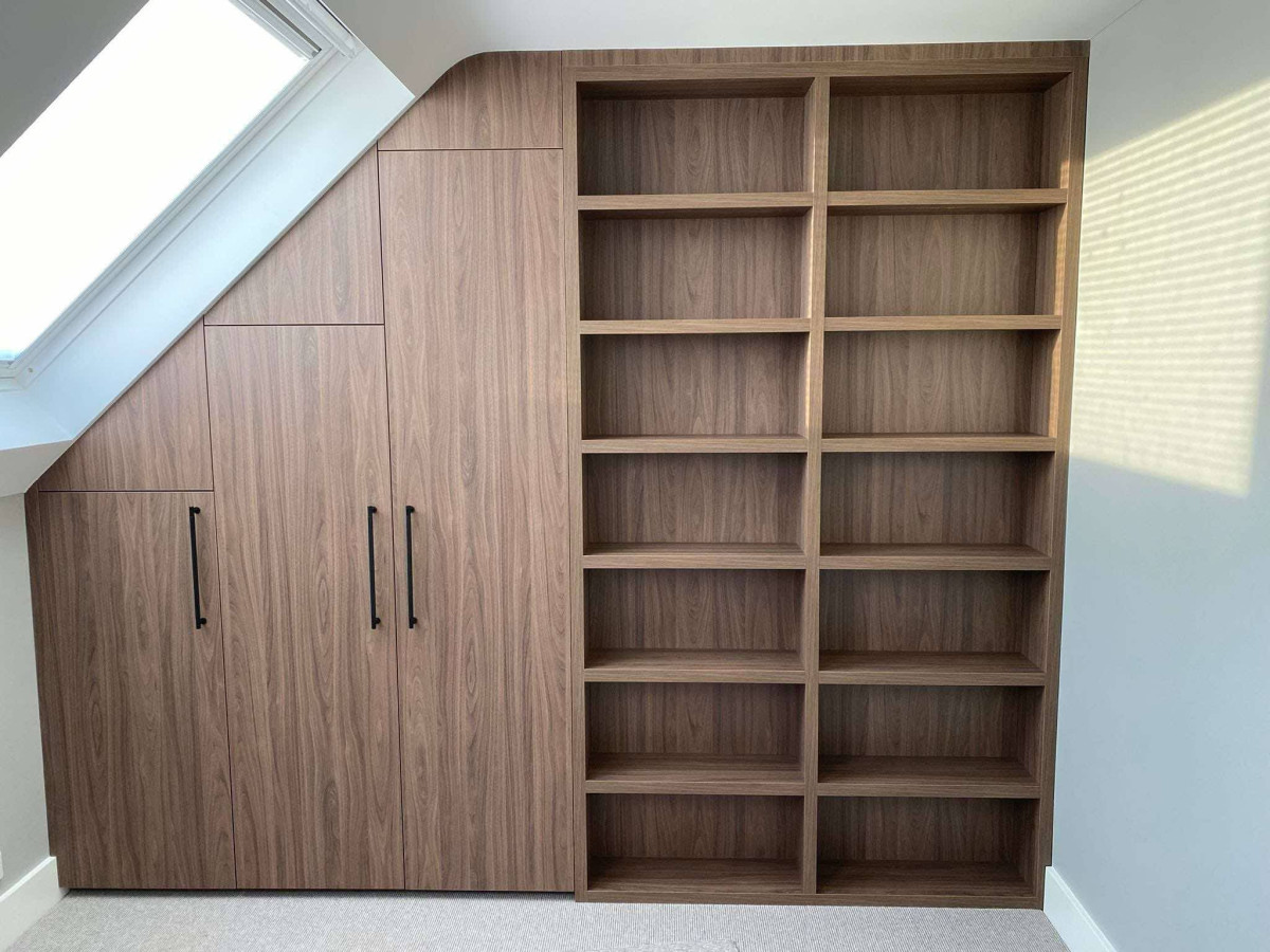 Balajano slėnio baldai, MB