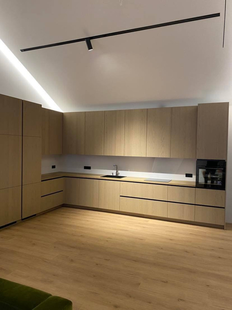 S-monta, MB