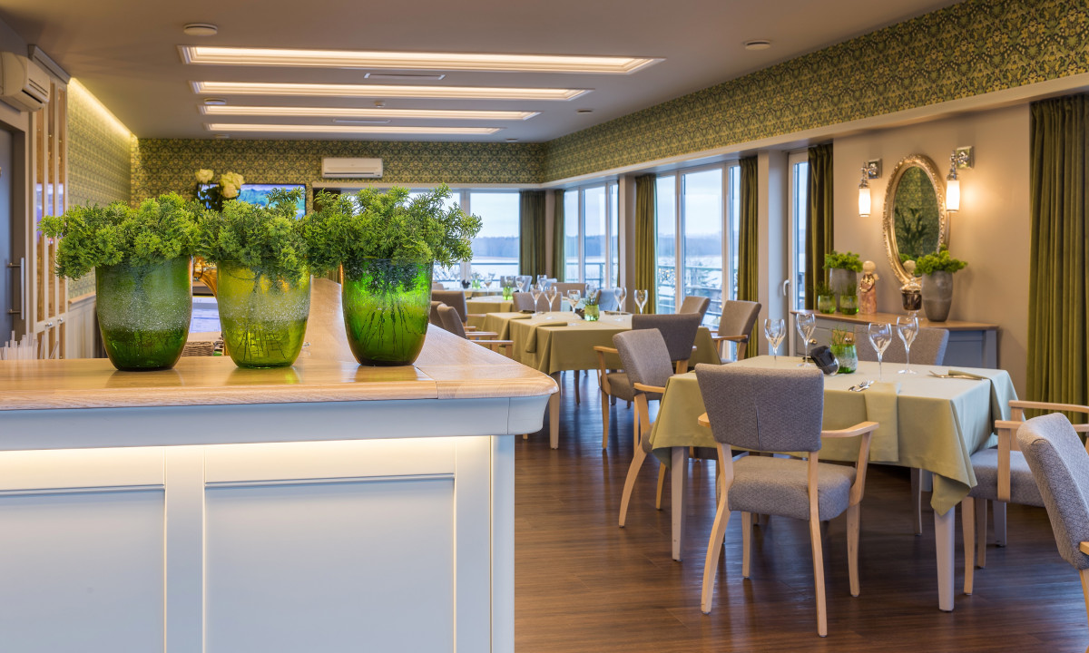 Sinchronas viešbutis-restoranas