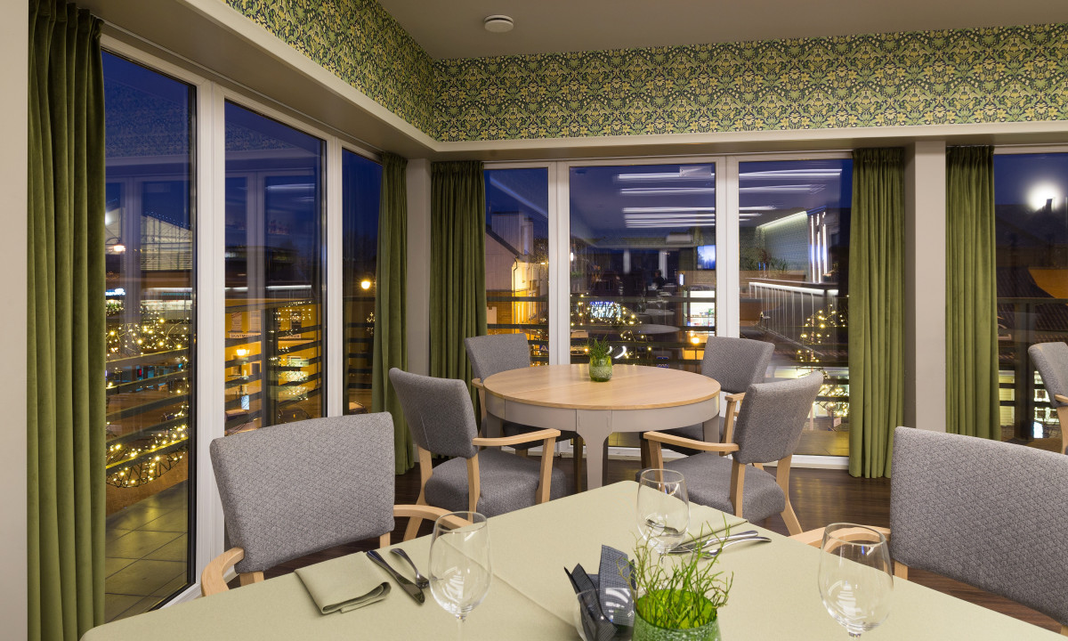 Sinchronas viešbutis-restoranas