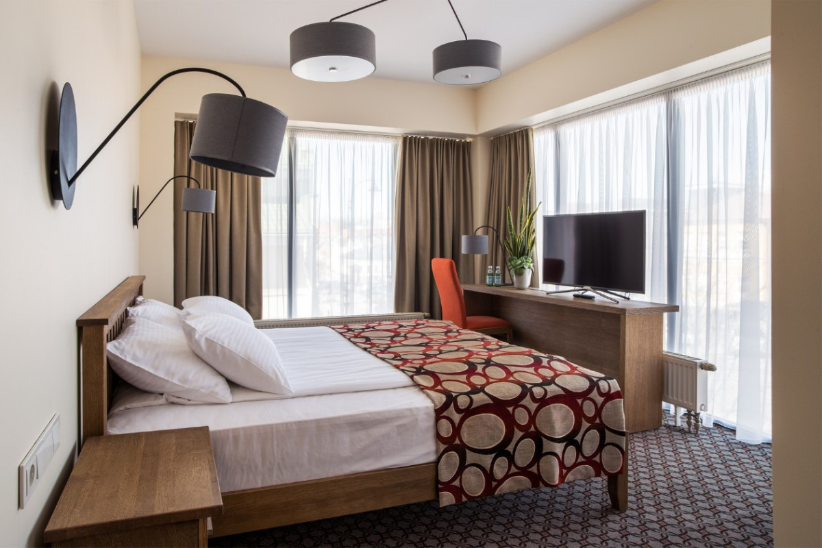 Sinchronas viešbutis-restoranas