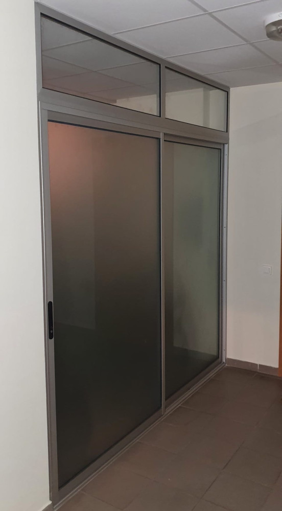 Langų servisas, Afixsas, MB