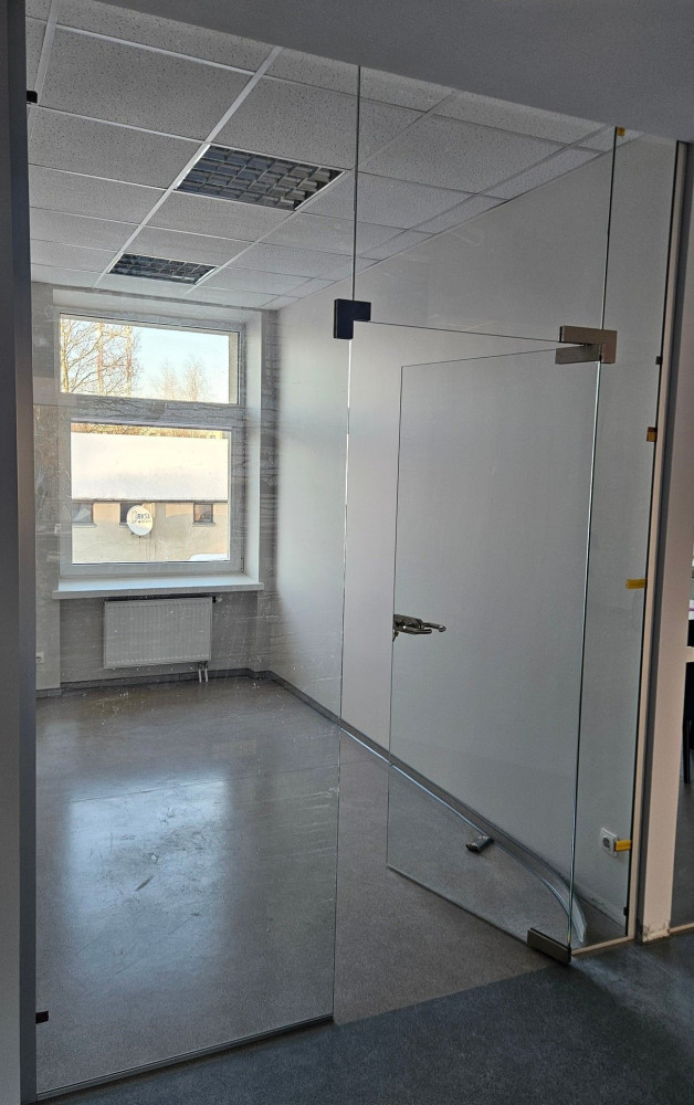 Glastec stiklas, MB