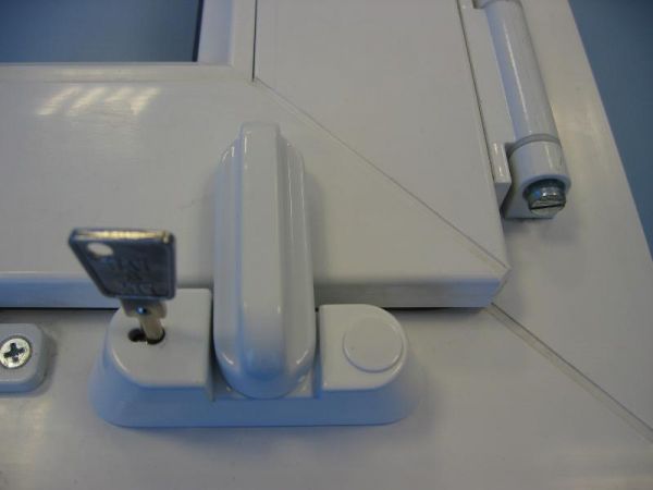 Lango varčios užraktai Lango varčios užraktai