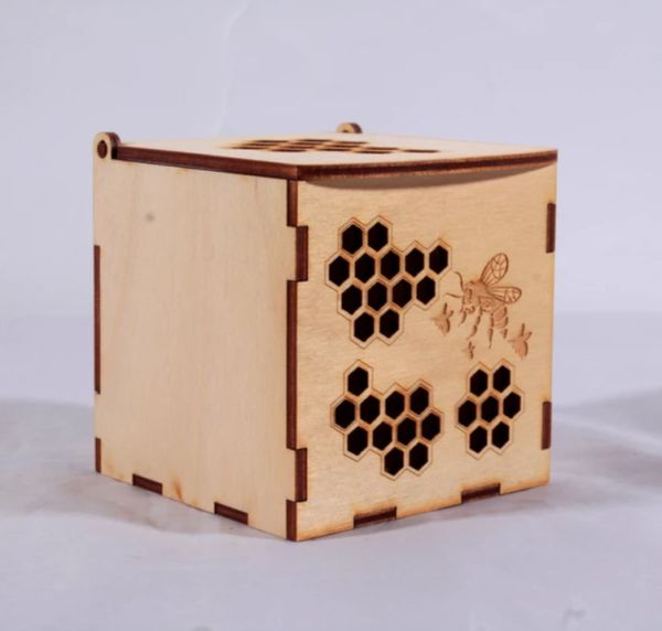 Medinė dėžutė/ korys medaus stiklainiams (galimi įvairūs dydžiai)
