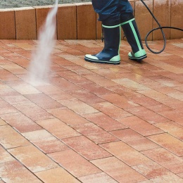 Trinkelių priežiūros ir valymo darbai Trinkelių priežiūros ir valymo darbai