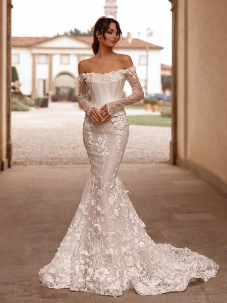 Vestuvinė suknelė Vestuvinė suknelė