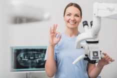 Endodontinis gydymas mikroskopu