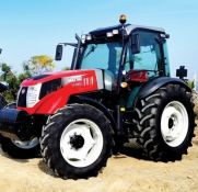 Traktorius HATTAT T4100 (102 AG)