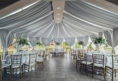 Atnaujinta vestuvių renginių salė 80 vietų