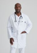 0914 Noah Labcoat