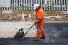 Asfaltbetonio dangos įrengimas, remontas