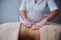 Gydomasis  viso kūno limfodrenažinis masažas - terapija (60min.)