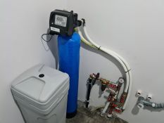 Vandens įvadų ir filtrų montavimas