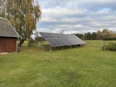 Saulės elektrinių montavimas ant žemės