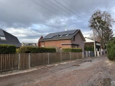 Saulės elektrinių montavimas ant stogo