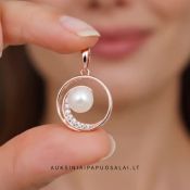 Auksinis, su perlu pakabukas moterims