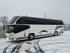 Autobuso nuoma su vairuotoju  49+1+1