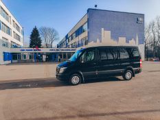 Mikroautobuso nuoma su vairuotoju 8+1+2 vietos žmonėms su negalia