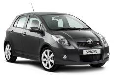 Toyota Yaris automobilio nuoma