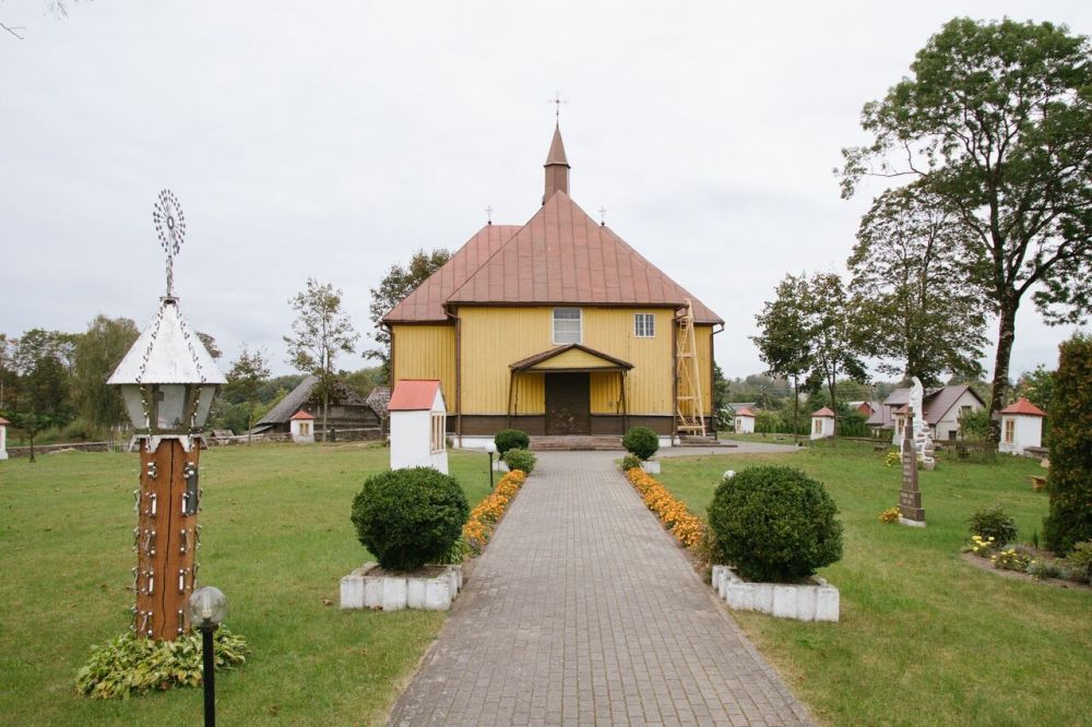 Pagramančio Švč. Mergelės Marijos Nekaltojo Prasidėjimo bažnyčia