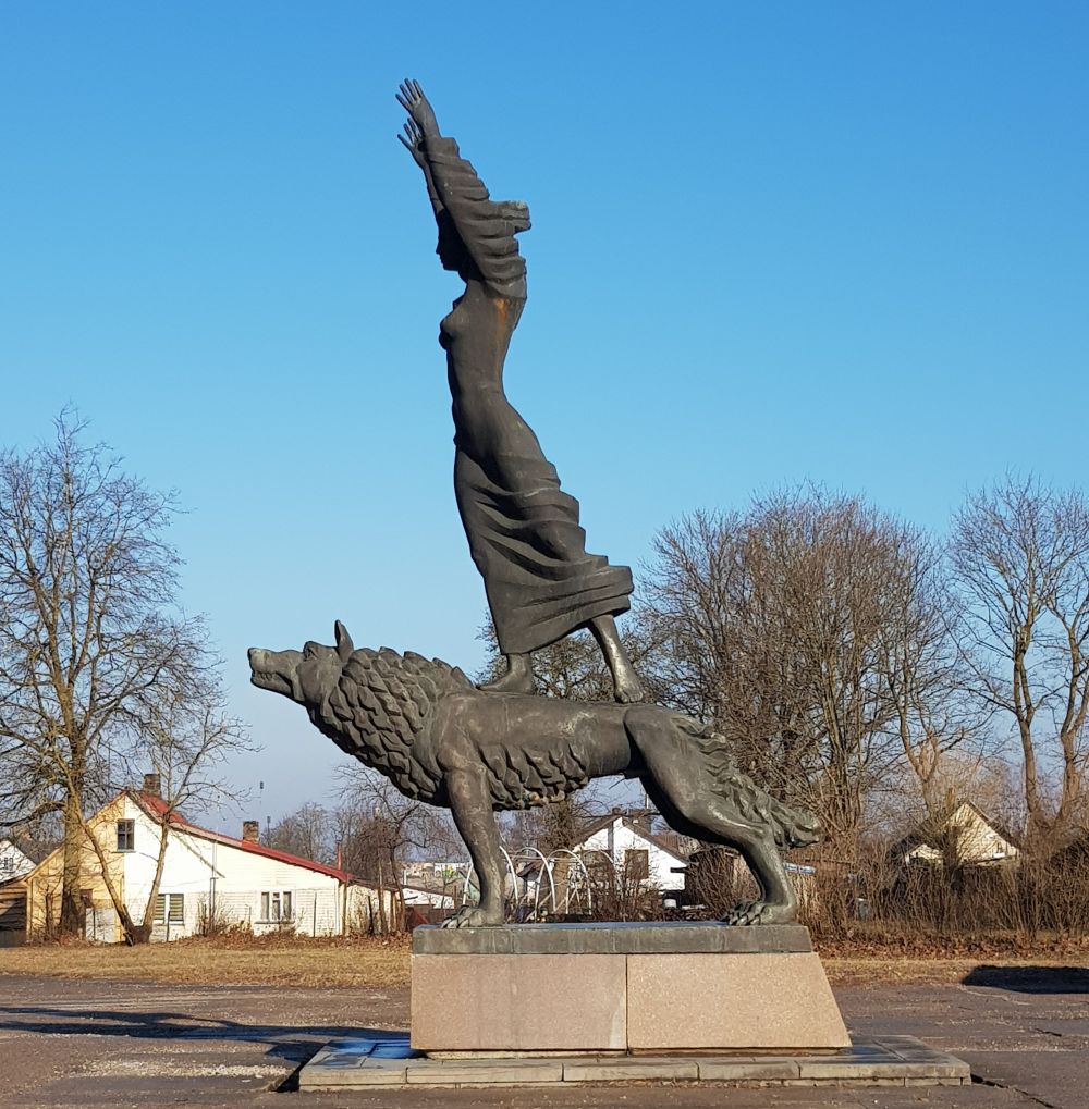 Skulptūra ,,Vilkmergė''