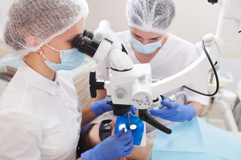 Kas yra danties šaknų kanalų (endodontinis) gydymas ir kada jis reikalingas? Kas yra danties šaknų kanalų (endodontinis) gydymas ir kada jis reikalingas?