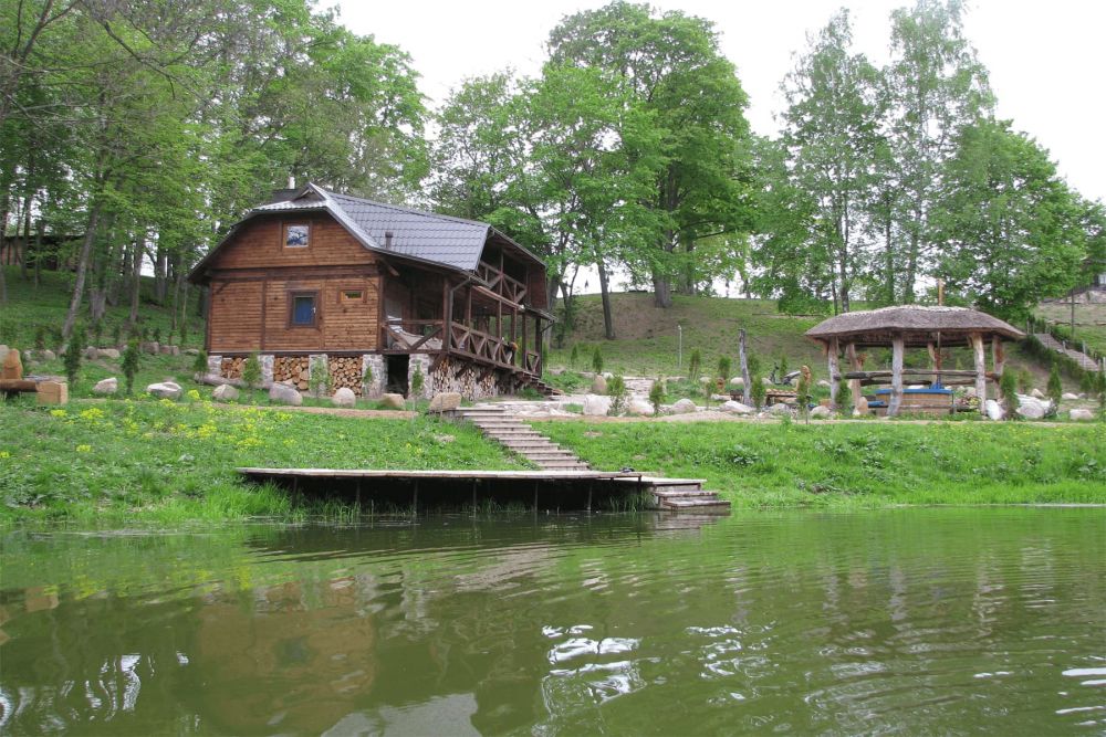 Palukščio dvaras