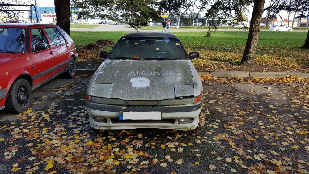 Ar tikrai kiemuose nebeliks apleistų senų automobilių?