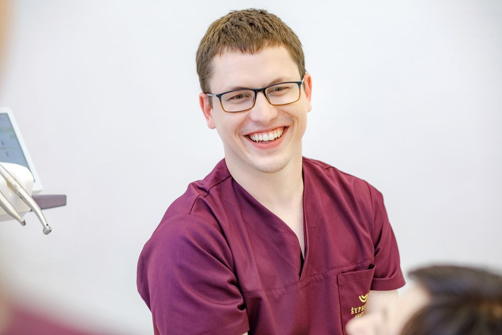 Konsultacijos ir gydymo planai padeda sėkmingai pasiekti svarbiausią tikslą – sveiką ir gražią šypseną