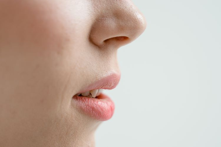 Pluryal užpildų panaudojimas nosies komplikacijose