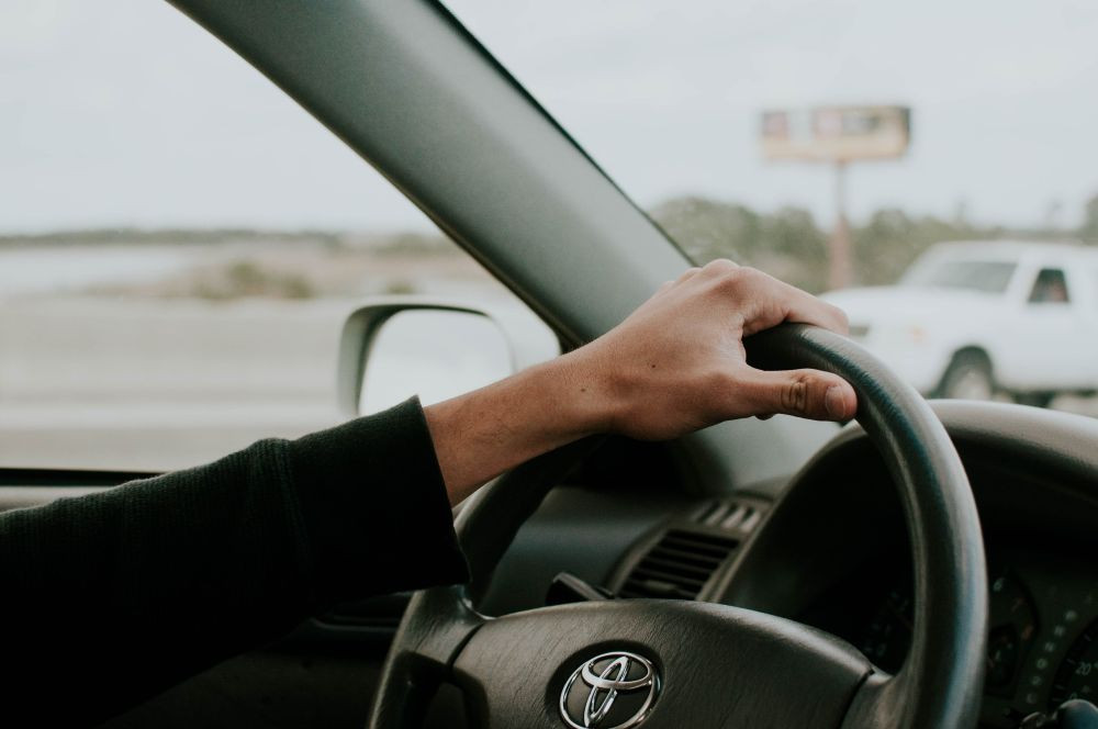 Naudoti automobiliai su garantija: ką turėtumėte žinoti?