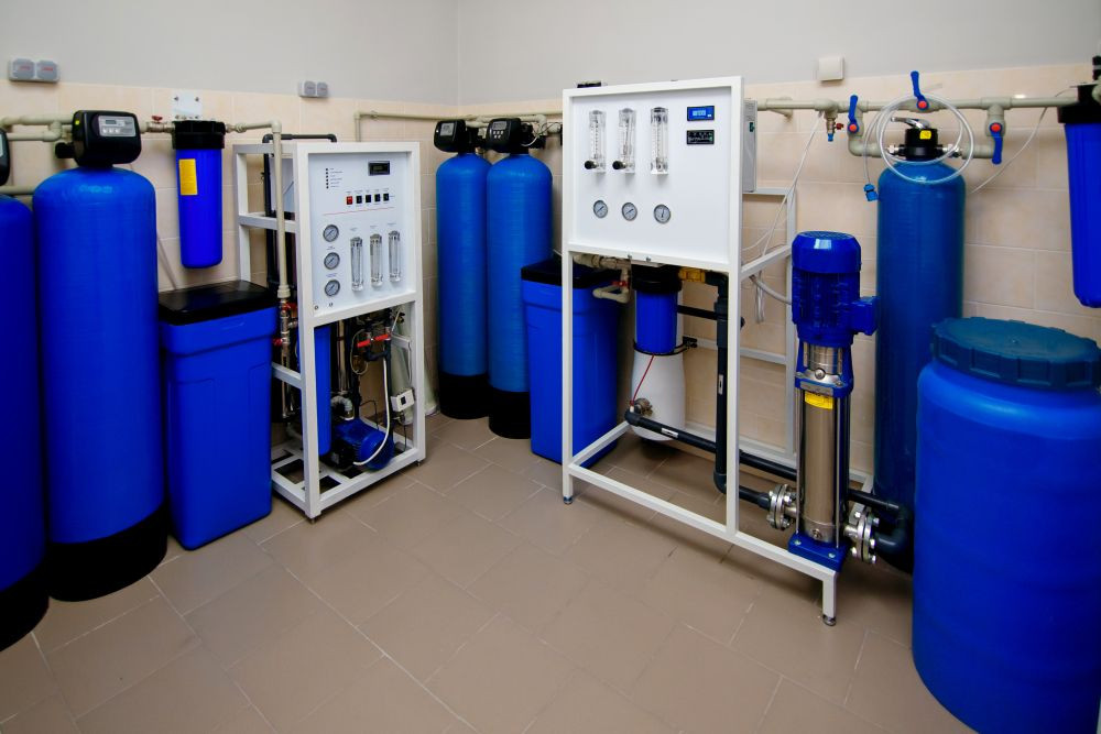 Vandens filtrų servisas: privalumai ir vandens filtrų priežiūros dažnumas